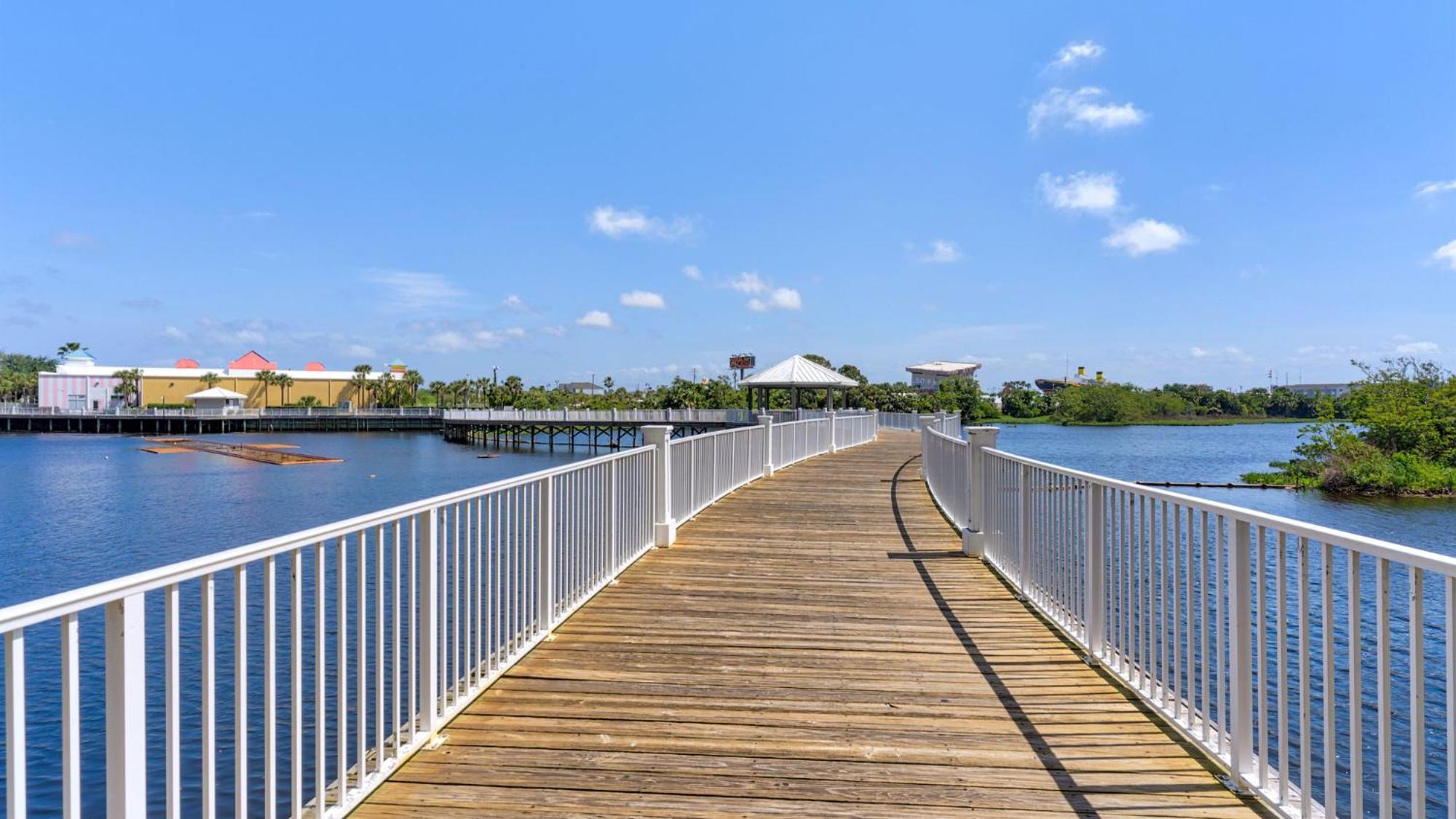 Laketown Wharf 335! 1 Bd, 2 Bathroom With Amazing Amenities Panama City Beach Exterior photo